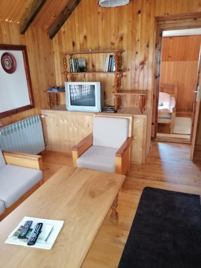 Apartment Skulova Vodenica โมกราโกรา ภายนอก รูปภาพ